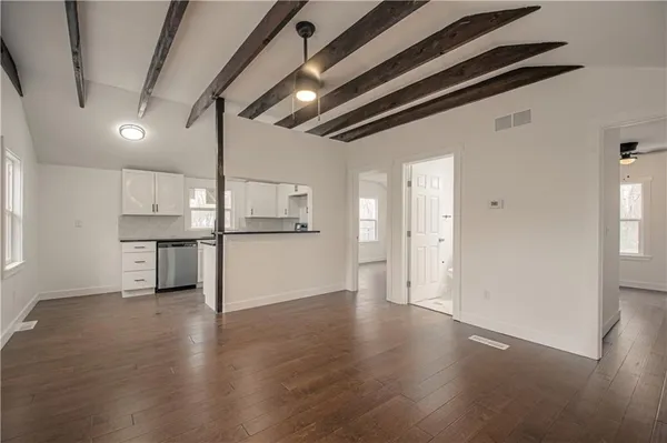 $249,000 | 6000 Northeast 52nd Street, Kansas City, MO 64119