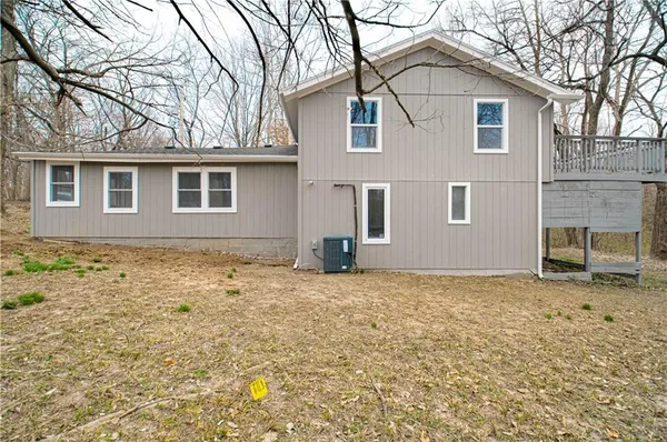 $249,000 | 6000 Northeast 52nd Street, Kansas City, MO 64119