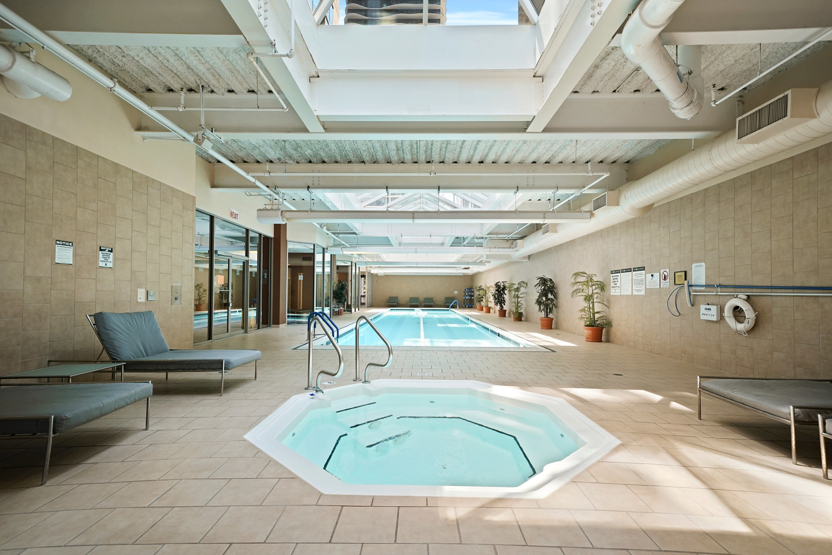 222 North Columbus Drive, Unit 1806 Chicago, IL 60601 - Photo 18 of 29 Gallery Image 18