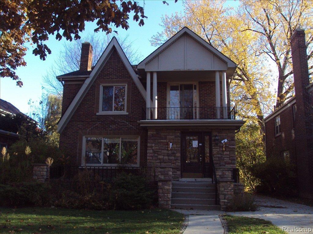826 Neff Road Grosse Pointe, MI 48230 - Photo 1 of 10 DSC00038