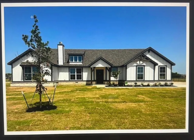 $4,800,000 | 16914 Farm To Market 429, Terrell, TX 75161