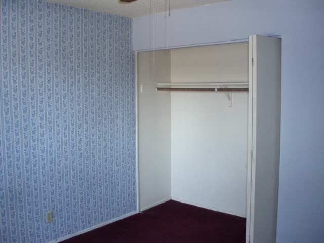4756 East Apollo Road Phoenix, AZ 85042 - Photo 8 of 11 Bedroom 2