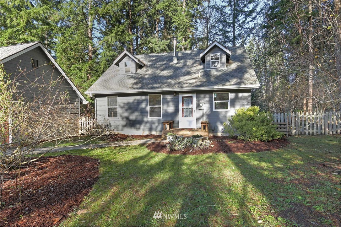 5556 Northeast Foster Road Bainbridge Island, WA 98110 - Photo 21 of 22 Gallery Image 21