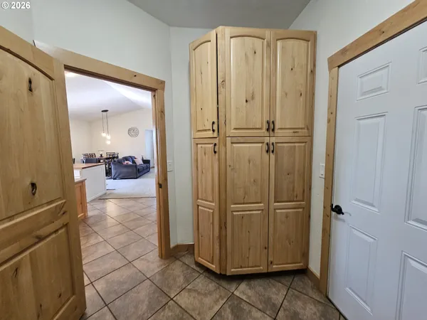 $414,999 | 3510 Northeast King Place, Pendleton, OR 97801