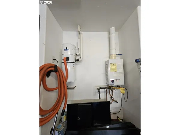 $414,999 | 3510 Northeast King Place, Pendleton, OR 97801