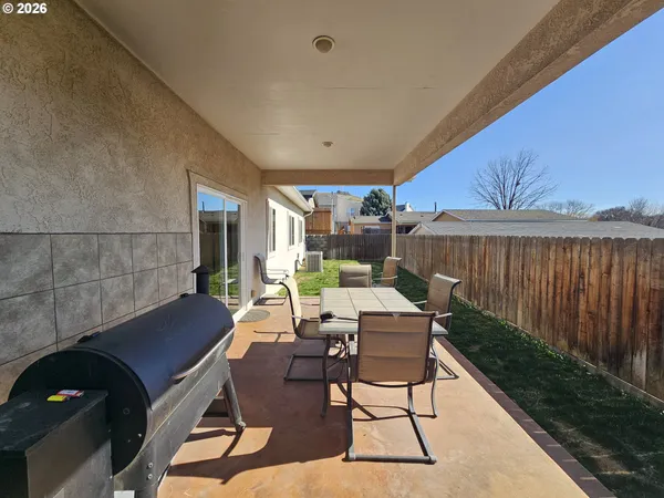 $414,999 | 3510 Northeast King Place, Pendleton, OR 97801