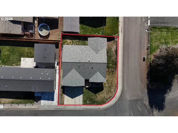 $414,999 | 3510 Northeast King Place, Pendleton, OR 97801