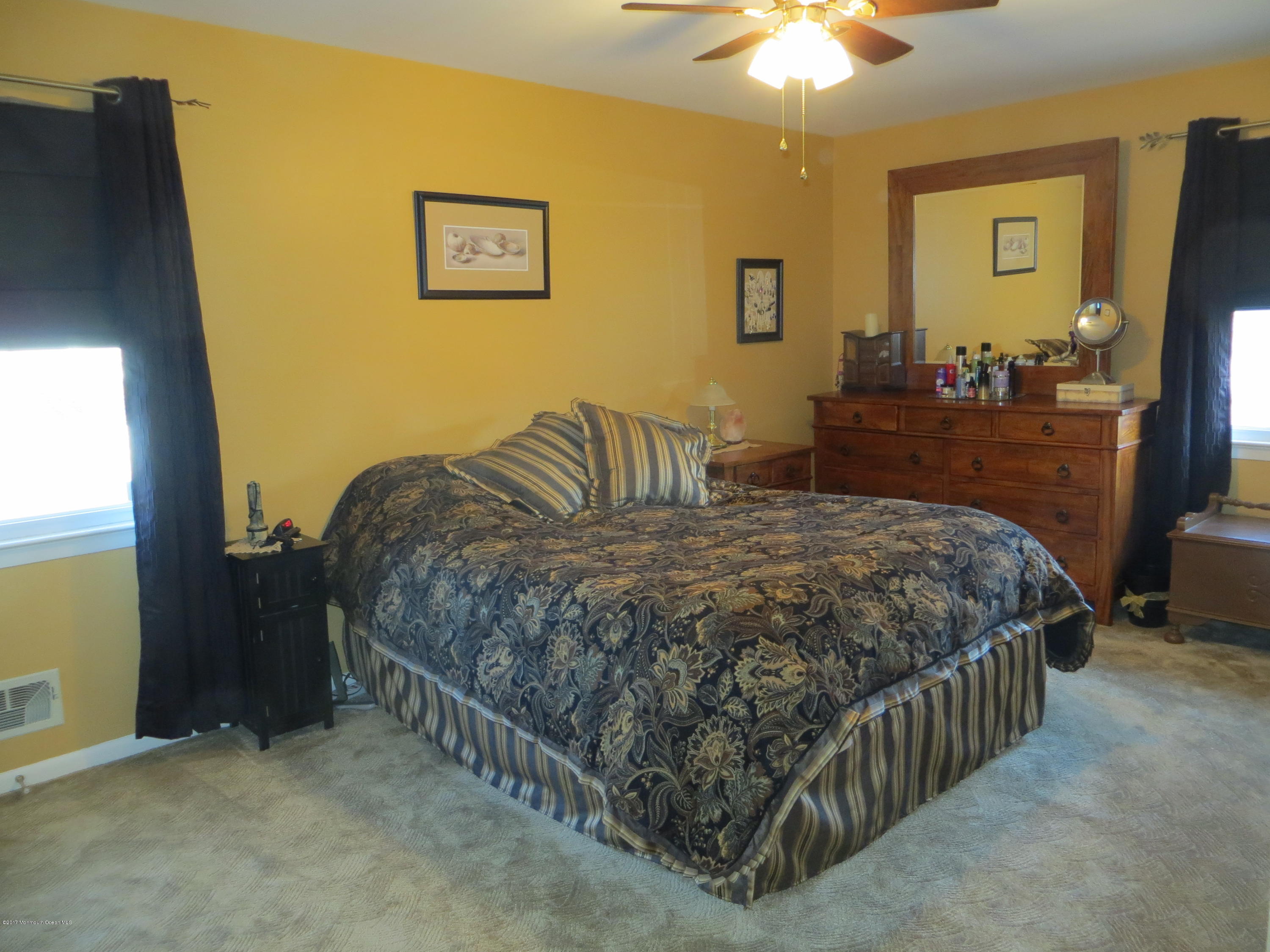 331 Eastham Road Point Pleasant, NJ 08742 - Photo 17 of 22 053
