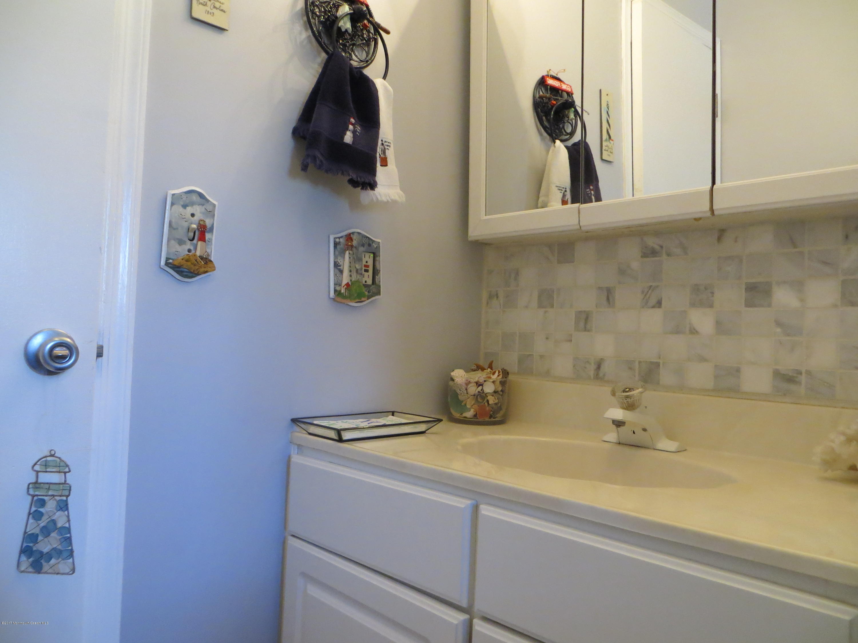 331 Eastham Road Point Pleasant, NJ 08742 - Photo 21 of 22 061