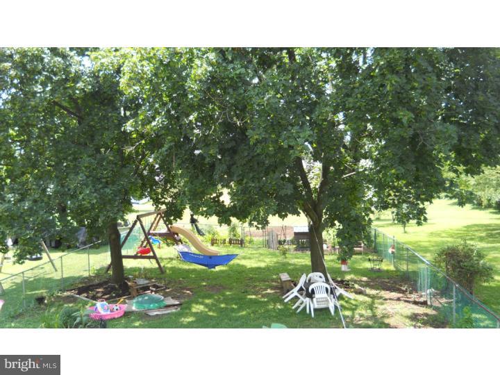 4552 Sefranka Road Temple, PA 19560 - Photo 10 of 13