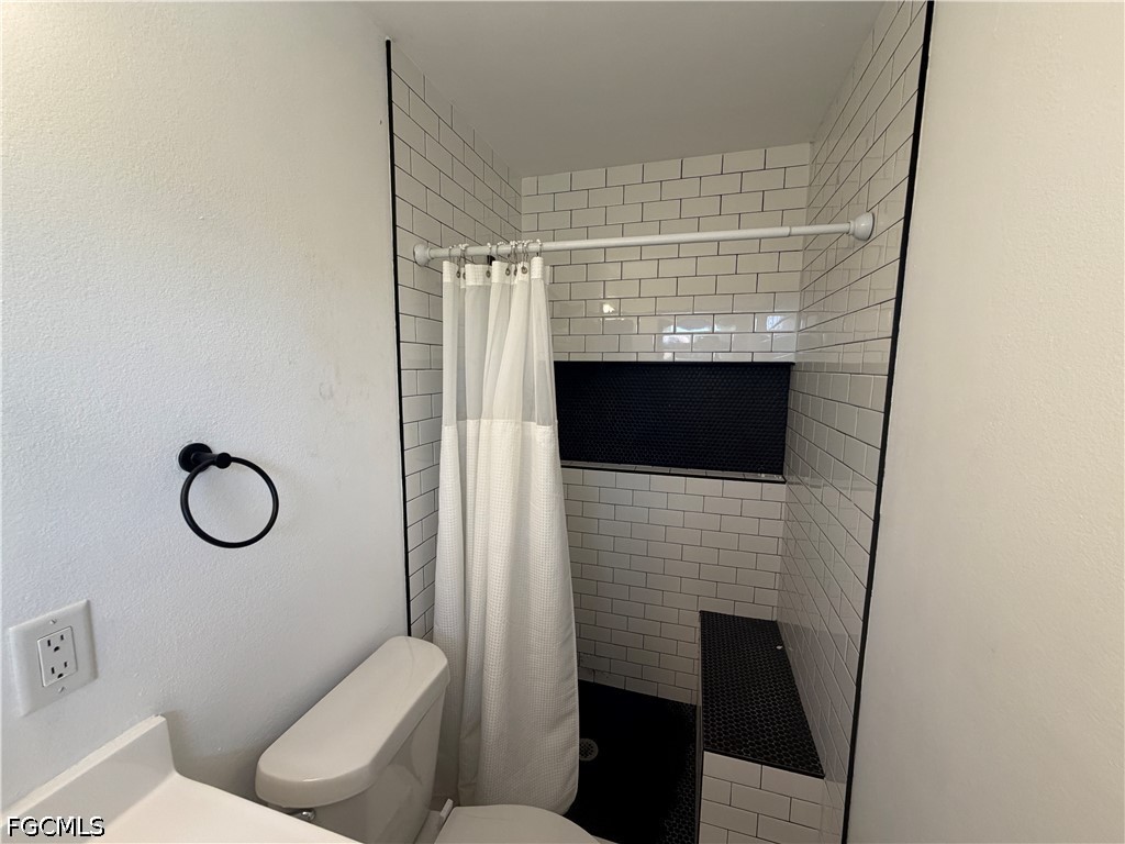 18540 Tampa Road Fort Myers, FL 33967 - Photo 17 of 26