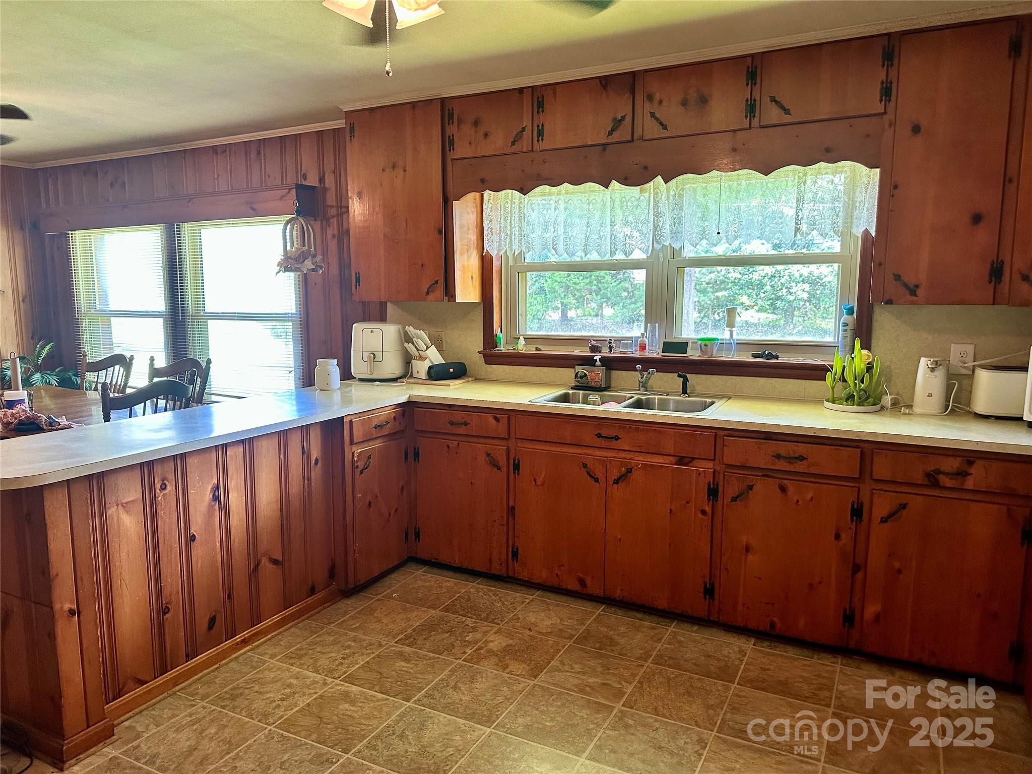 518 South Oak Ridge Road Oakboro, NC 28129 - Photo 6 of 22 Gallery Image 6