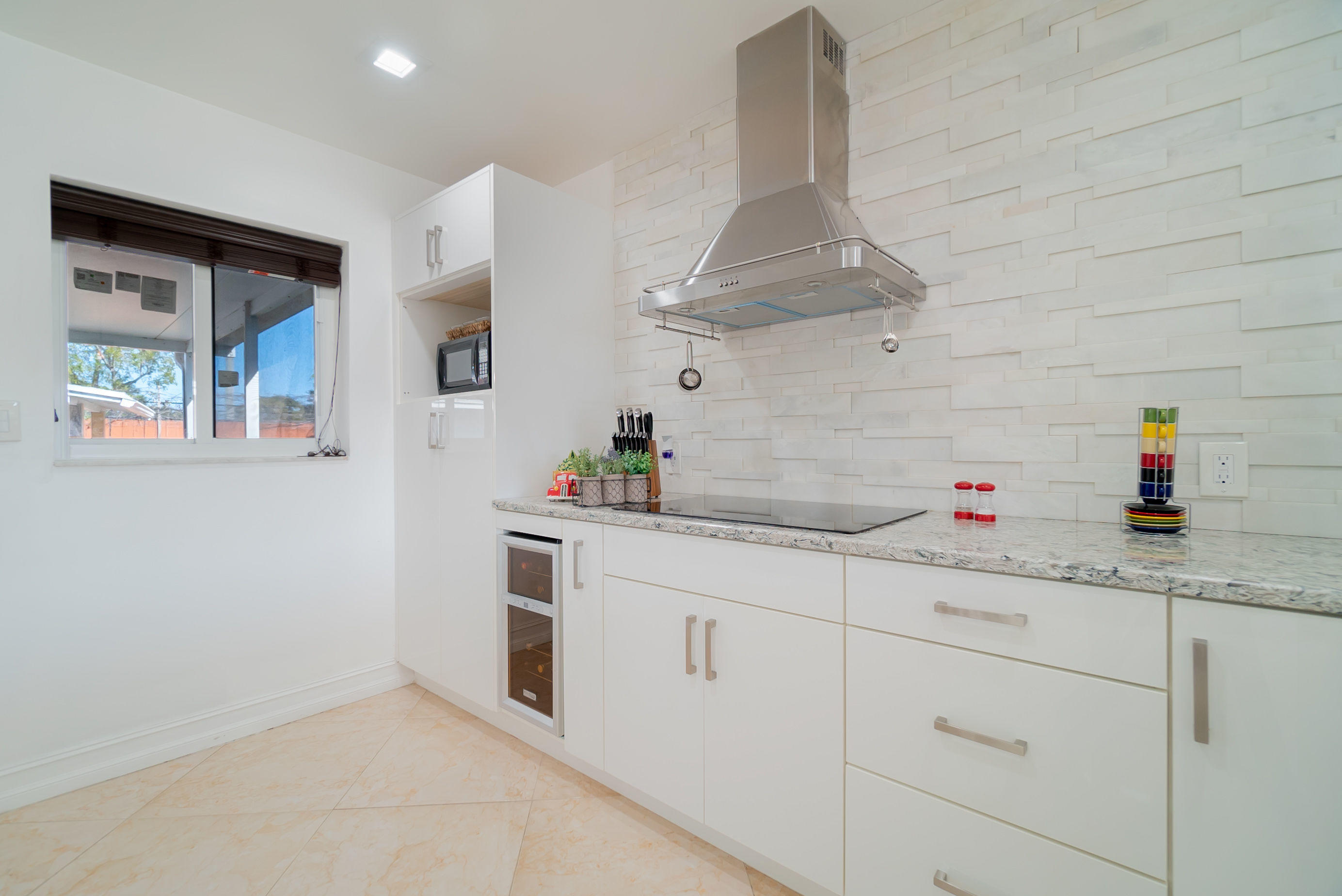 901 Churchill Road West Palm Beach, FL 33405 - Photo 13 of 31 015_15