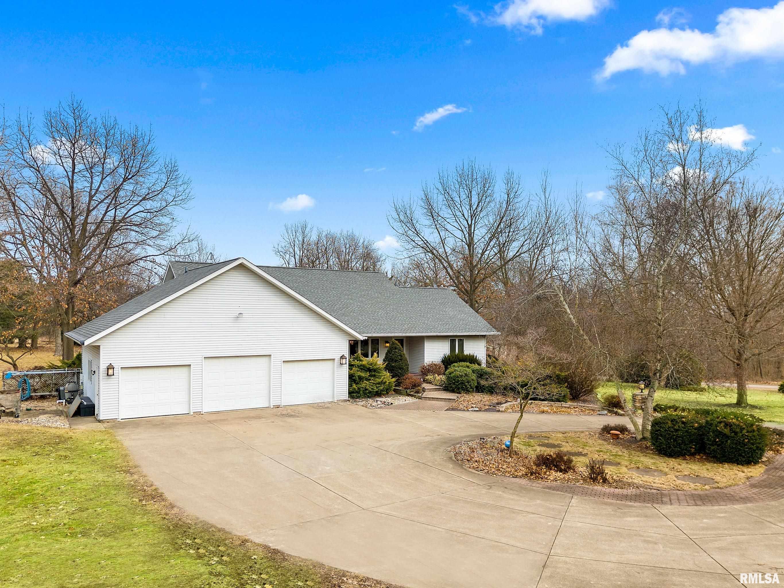 10425 Northpoint Road Tremont, IL 61568 - Photo 1 of 64