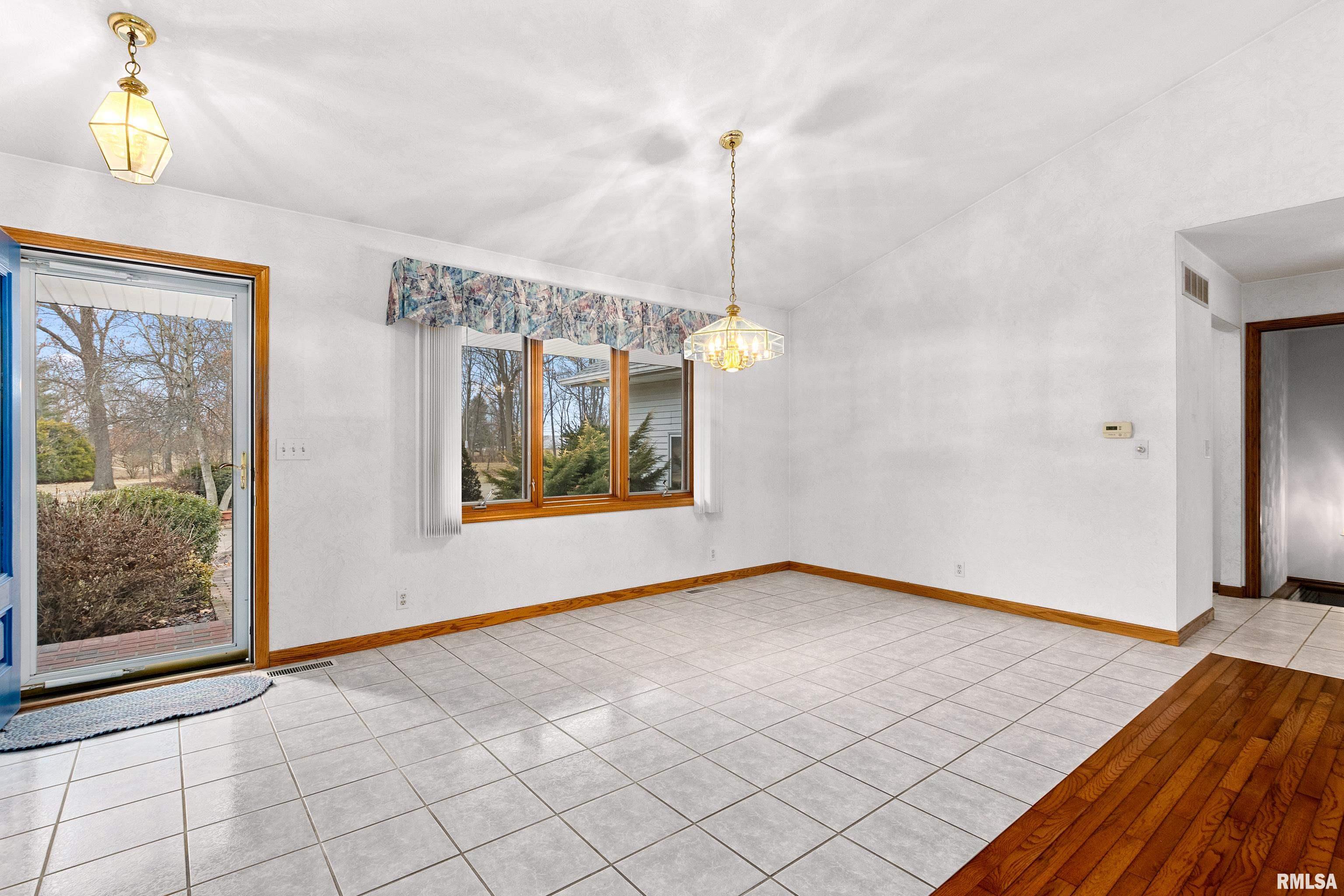 10425 Northpoint Road Tremont, IL 61568 - Photo 32 of 64