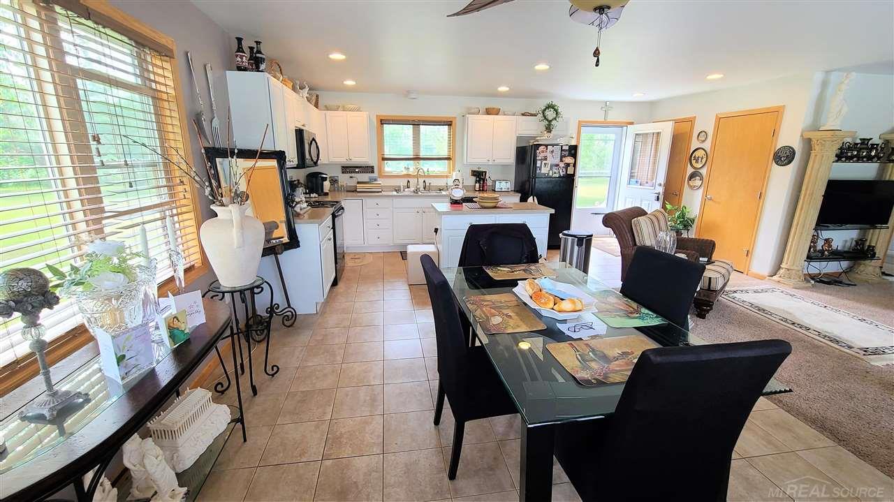 6245 Forester Road Carsonville, MI 48419 - Photo 12 of 31 50044525-11.JPG