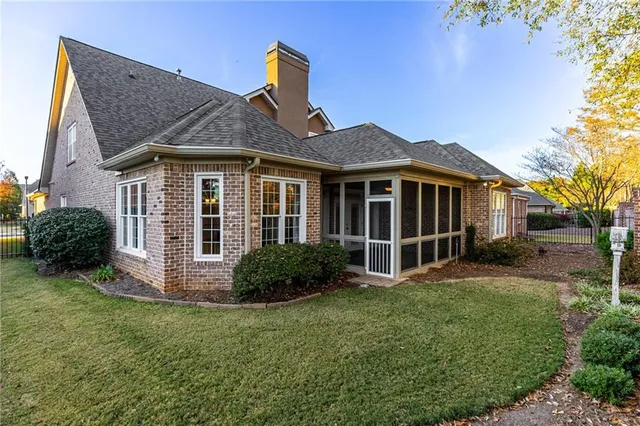 $499,900 | 760 Windsor Pl Circle Southwest, Grayson, GA 30017