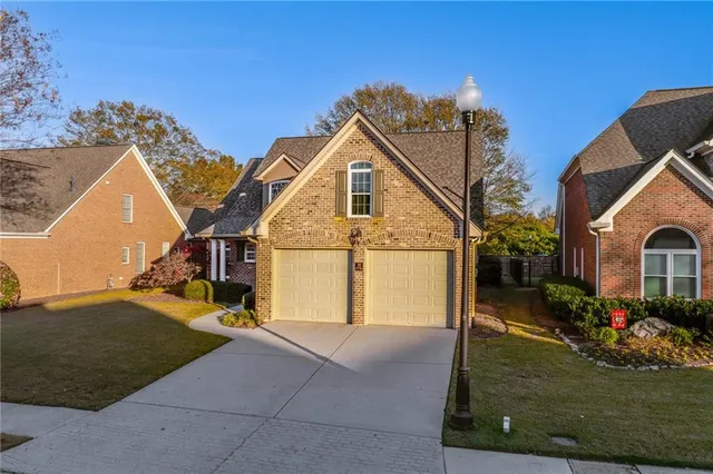 $499,900 | 760 Windsor Pl Circle Southwest, Grayson, GA 30017