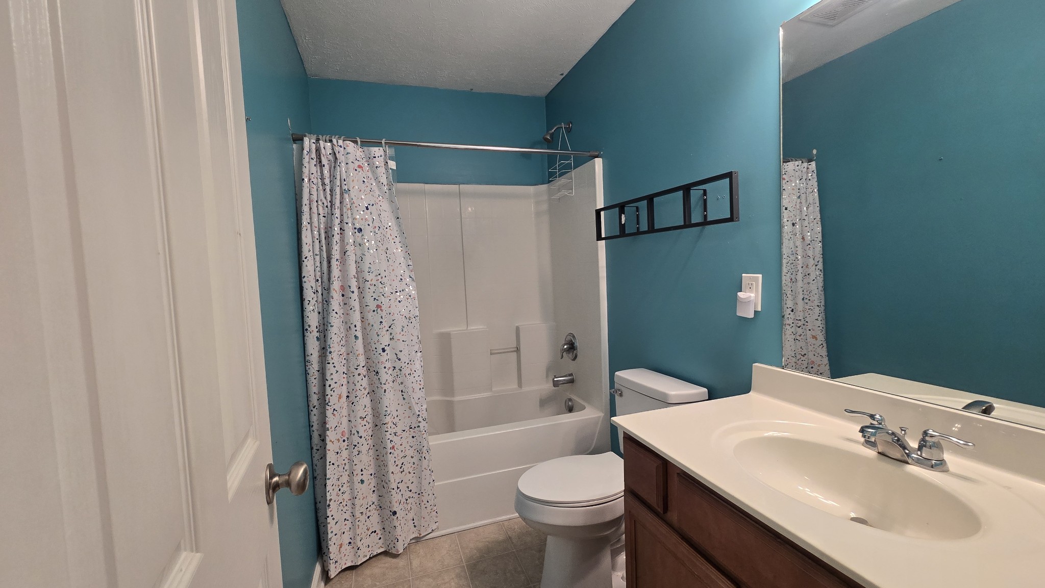 287 Davids Way La Vergne, TN 37086 - Photo 15 of 21 a bathroom with a sink toilet and shower