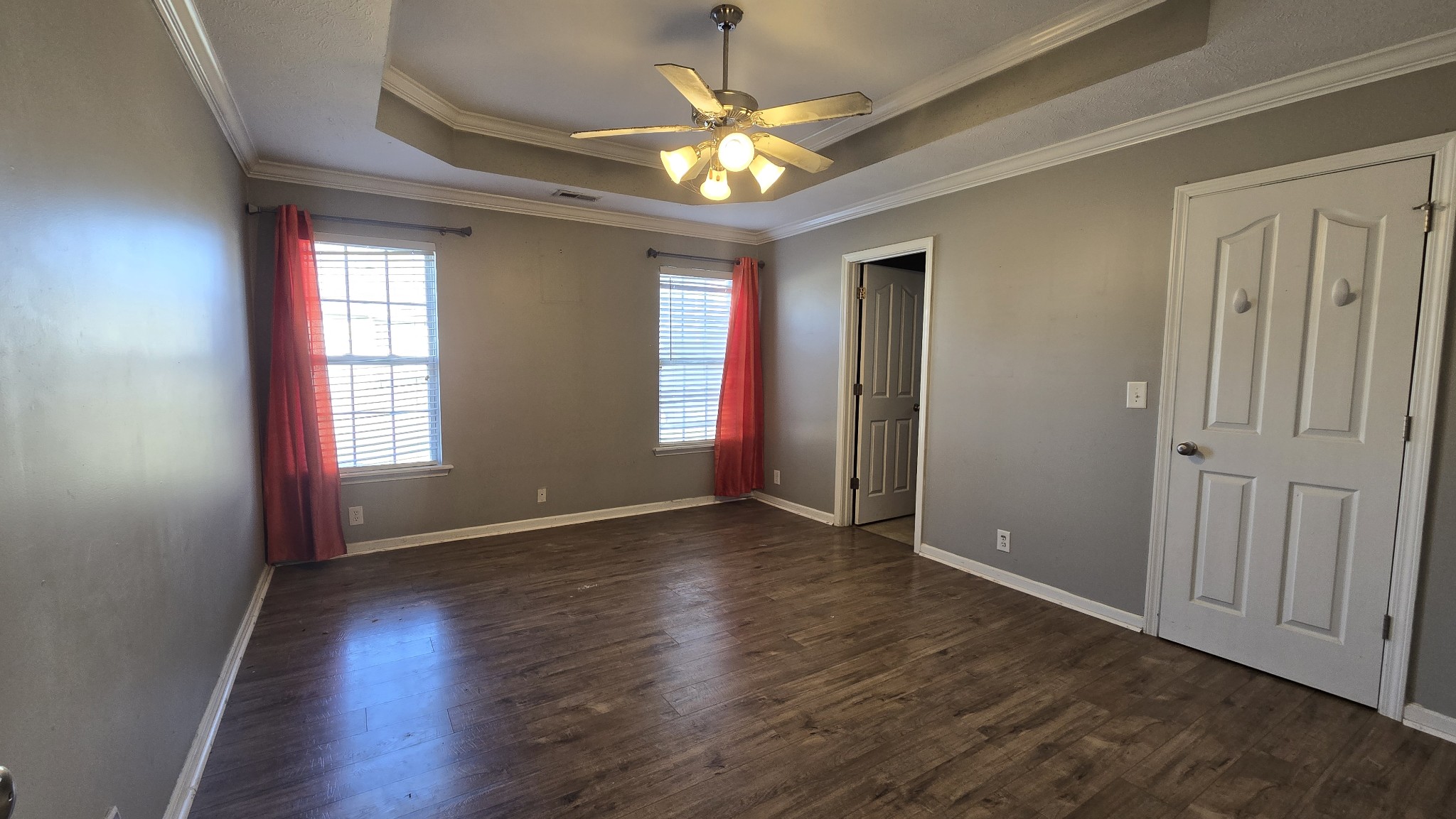 287 Davids Way La Vergne, TN 37086 - Photo 9 of 21 an empty room with wooden floor and windows