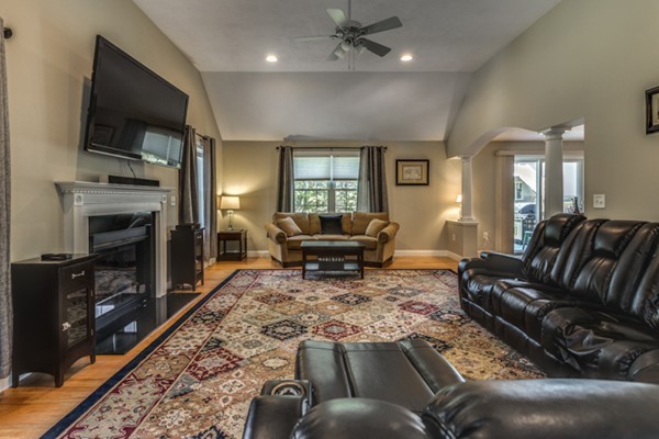 16 Ravine Road Billerica, MA 01821 - Photo 17 of 30 Gallery Image 17