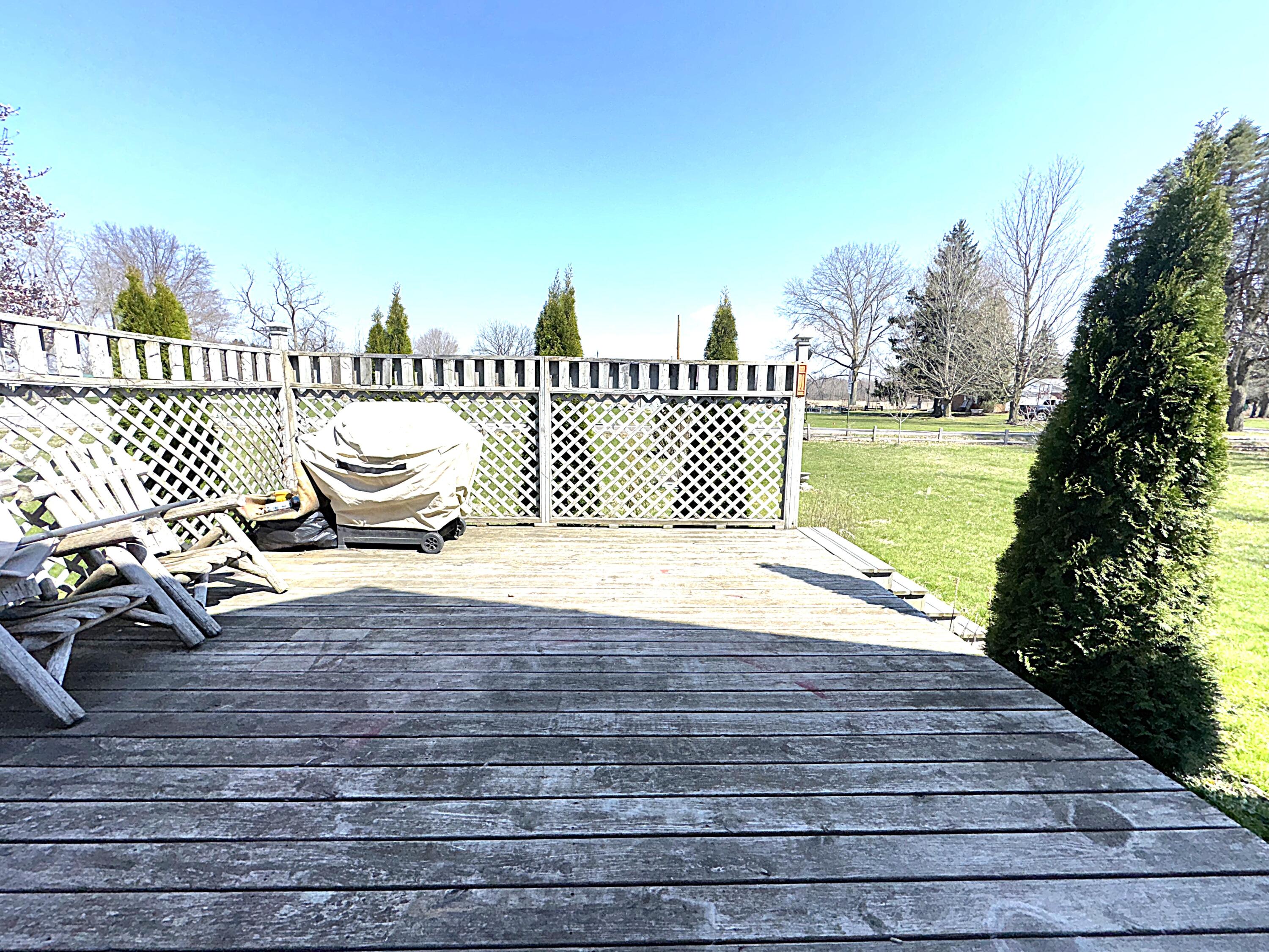 3316 Glendora Road Buchanan, MI 49107 - Photo 8 of 29 Patio