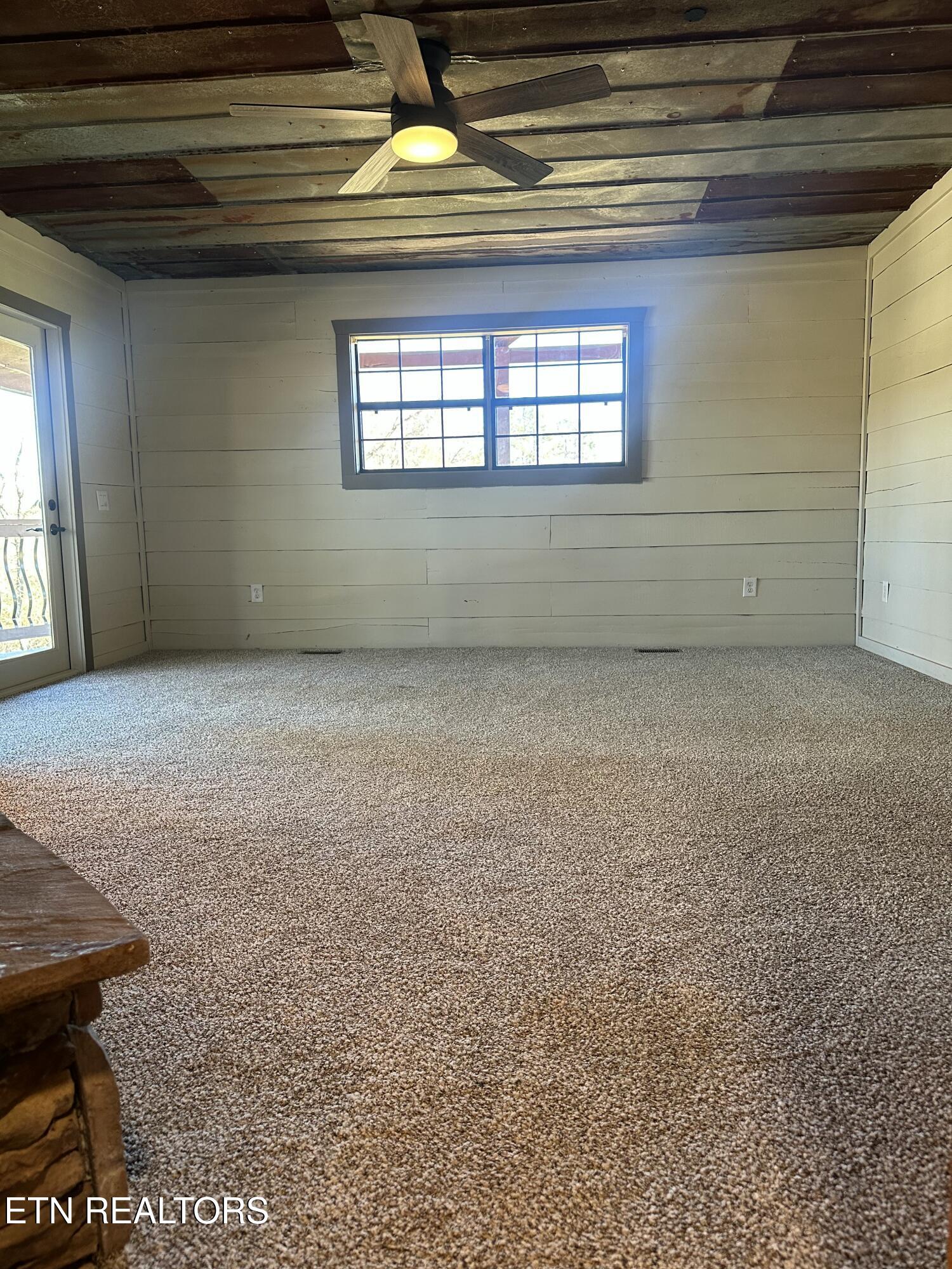 2820 Holiday Hills Road Kodak, TN 37764 - Photo 14 of 48 Primary Bedroom