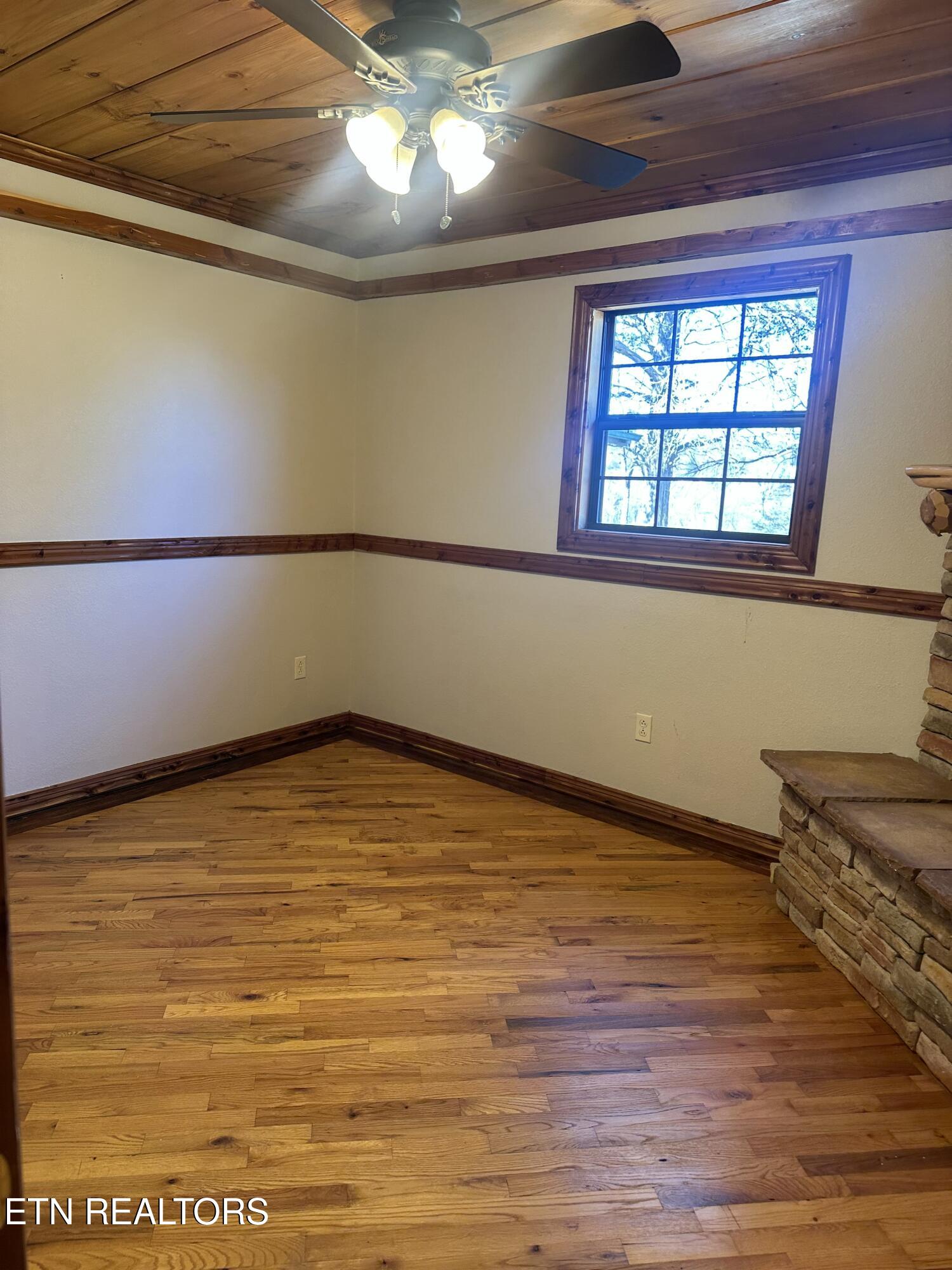 2820 Holiday Hills Road Kodak, TN 37764 - Photo 17 of 48 Bedroom 2