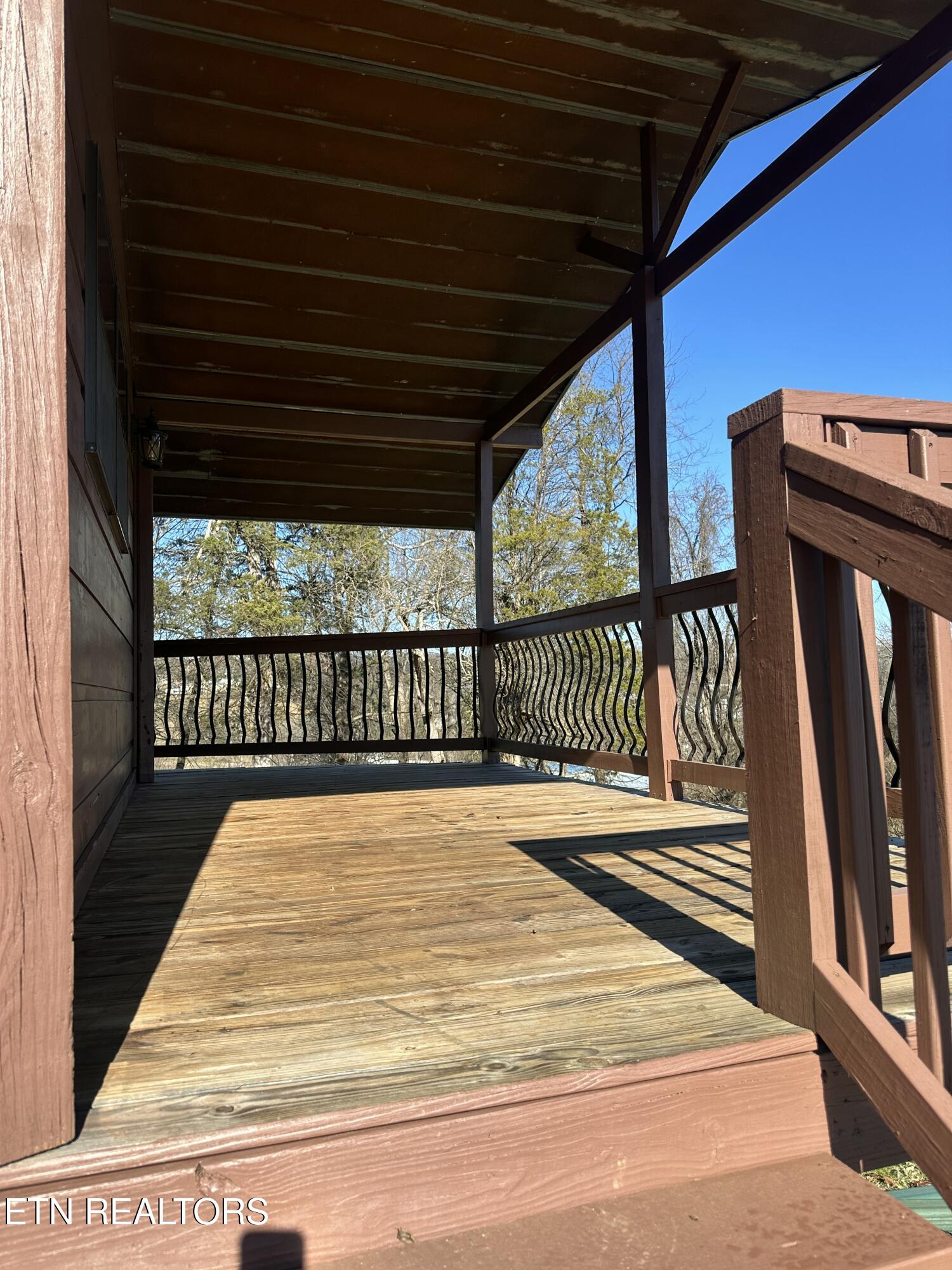 2820 Holiday Hills Road Kodak, TN 37764 - Photo 26 of 48 Deck