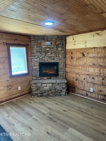 $345,000 | 2820 Holiday Hills Road, Kodak, TN 37764