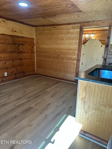 $345,000 | 2820 Holiday Hills Road, Kodak, TN 37764