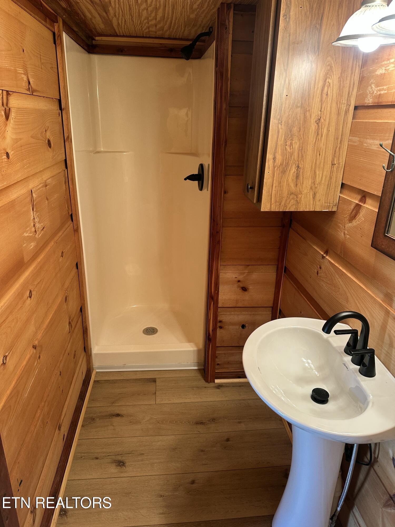 2820 Holiday Hills Road Kodak, TN 37764 - Photo 36 of 48 Guest House