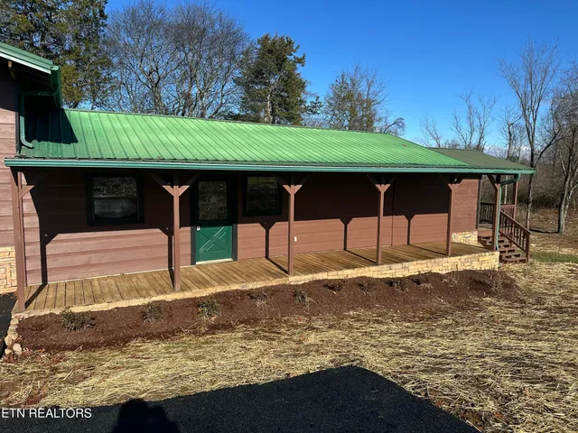 $345,000 | 2820 Holiday Hills Road, Kodak, TN 37764