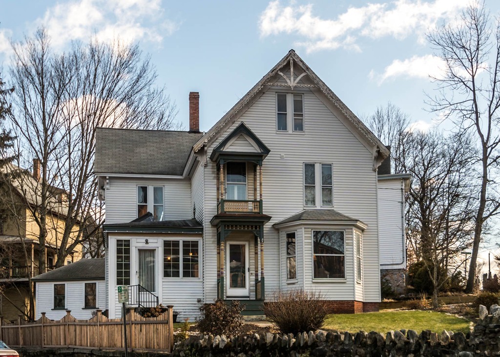 22 Walnut Street Maynard, MA 01754 - Photo 1 of 26 Gallery Image 1