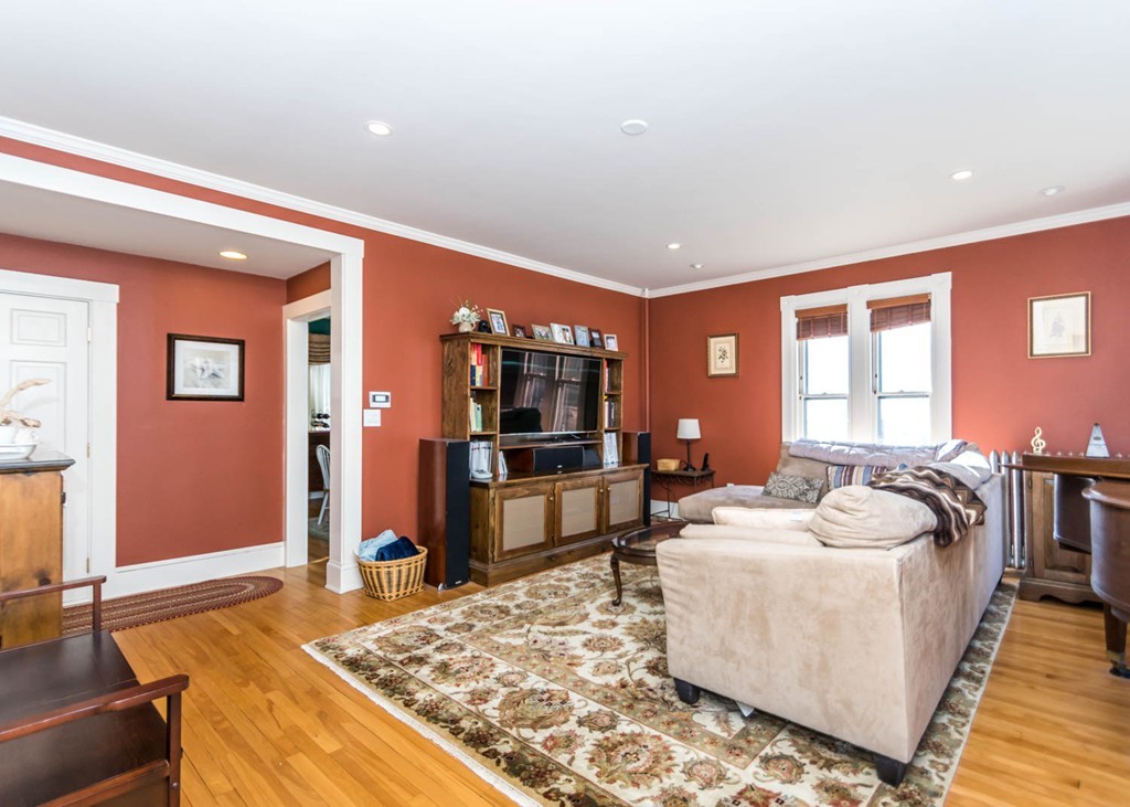 22 Walnut Street Maynard, MA 01754 - Photo 3 of 26 Gallery Image 3