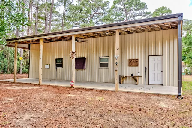 $369,900 | 174 Audrey Drive, Brookeland, TX 75931