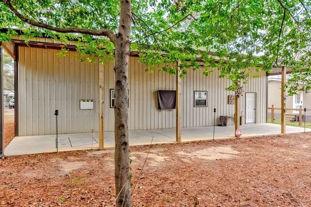 $369,900 | 174 Audrey Drive, Brookeland, TX 75931