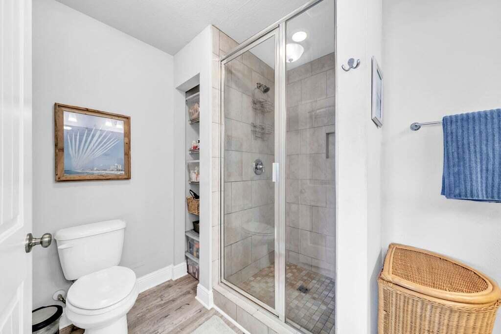 115 Crossing Lane, Unit D Santa Rosa Beach, FL 32459 - Photo 26 of 39 Walk-in Shower