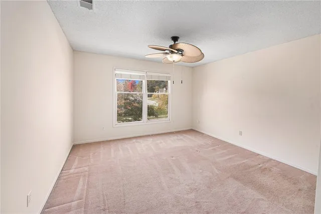 $489,000 | 505 Southeast Williamsburg Drive, Lee's Summit, MO 64063