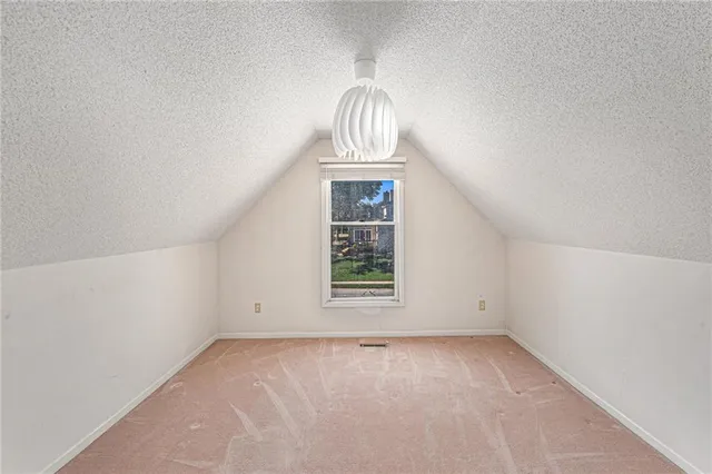 $489,000 | 505 Southeast Williamsburg Drive, Lee's Summit, MO 64063