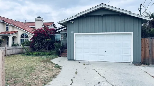 $985,000 | 1754 256th Street West, Lomita, CA 90717