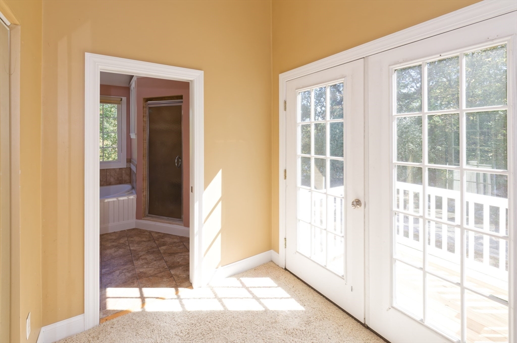 1880 Providence Road Northbridge, MA 01534 - Photo 17 of 42 Gallery Image 17