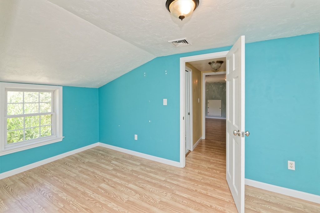 1880 Providence Road Northbridge, MA 01534 - Photo 26 of 42 Gallery Image 26