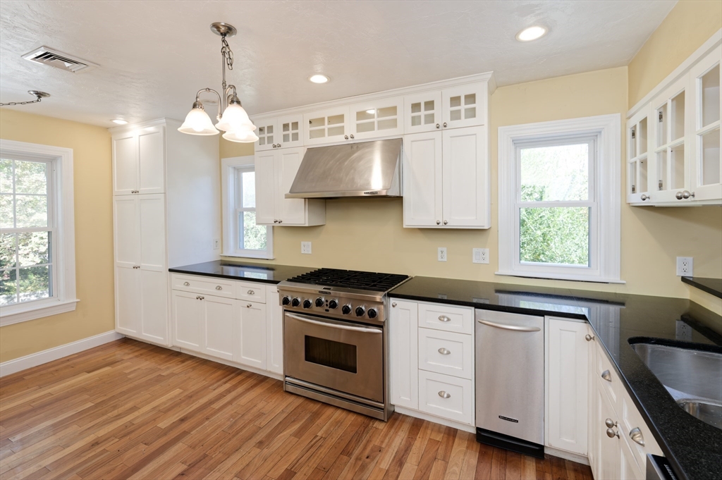 1880 Providence Road Northbridge, MA 01534 - Photo 10 of 42 Gallery Image 10