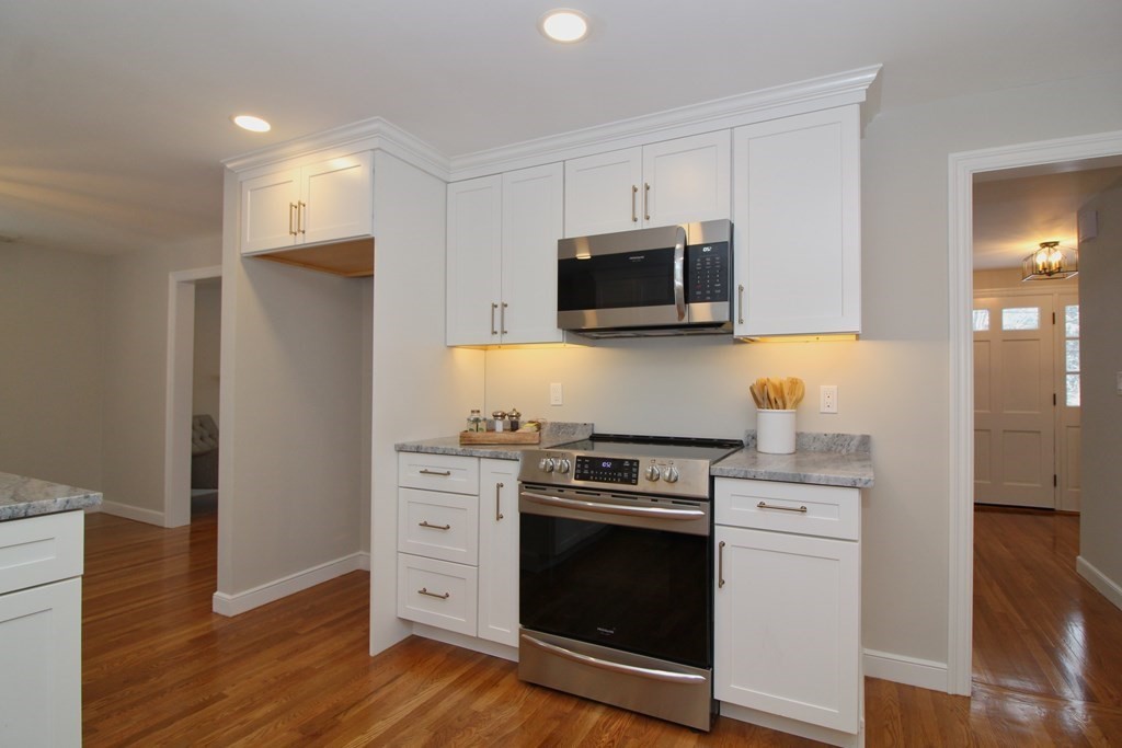 15 Gilbert Road Needham, MA 02492 - Photo 11 of 35