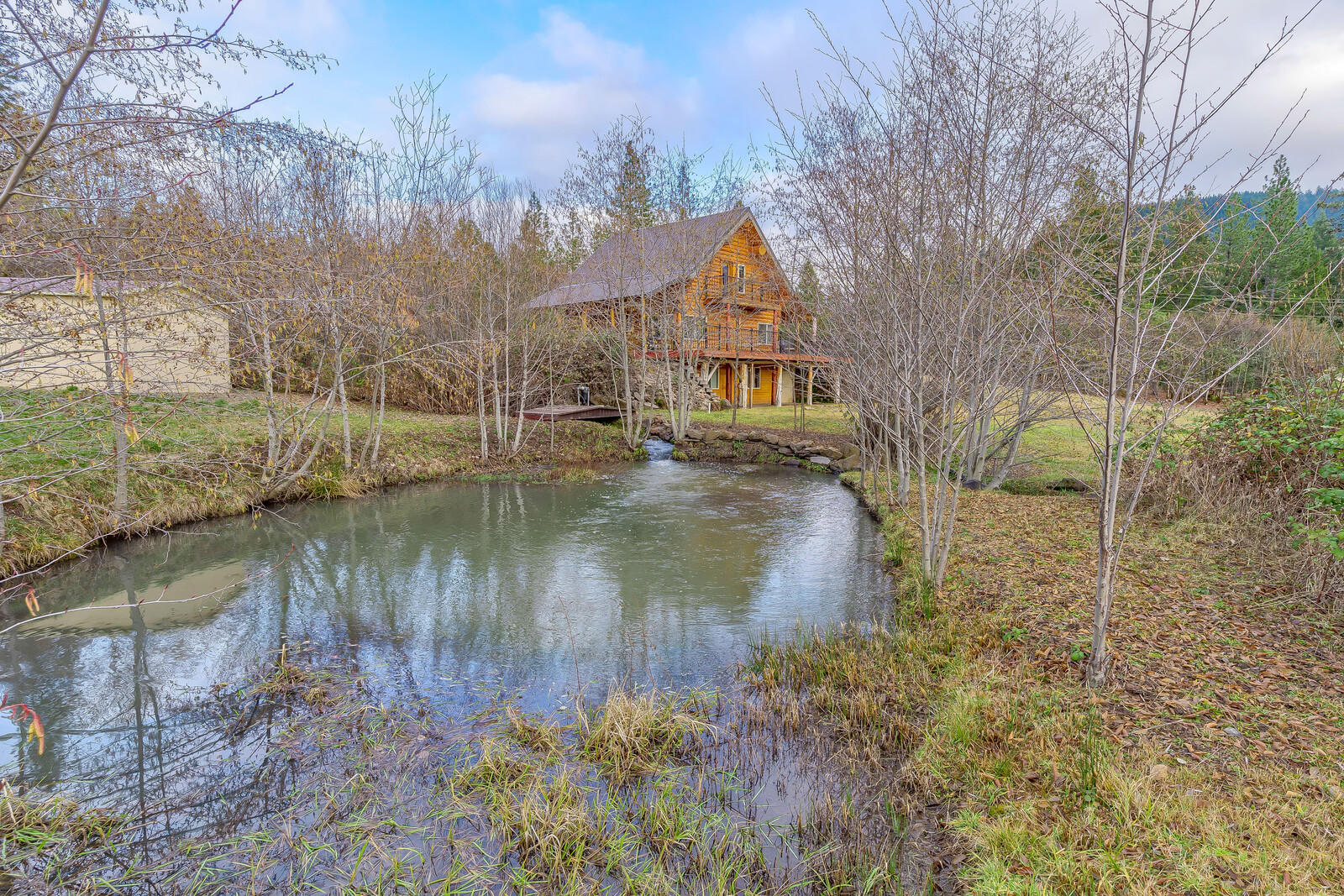 40887 Highway 62 Prospect, OR 97536 - Photo 2 of 25 09_HWY62_9_mls