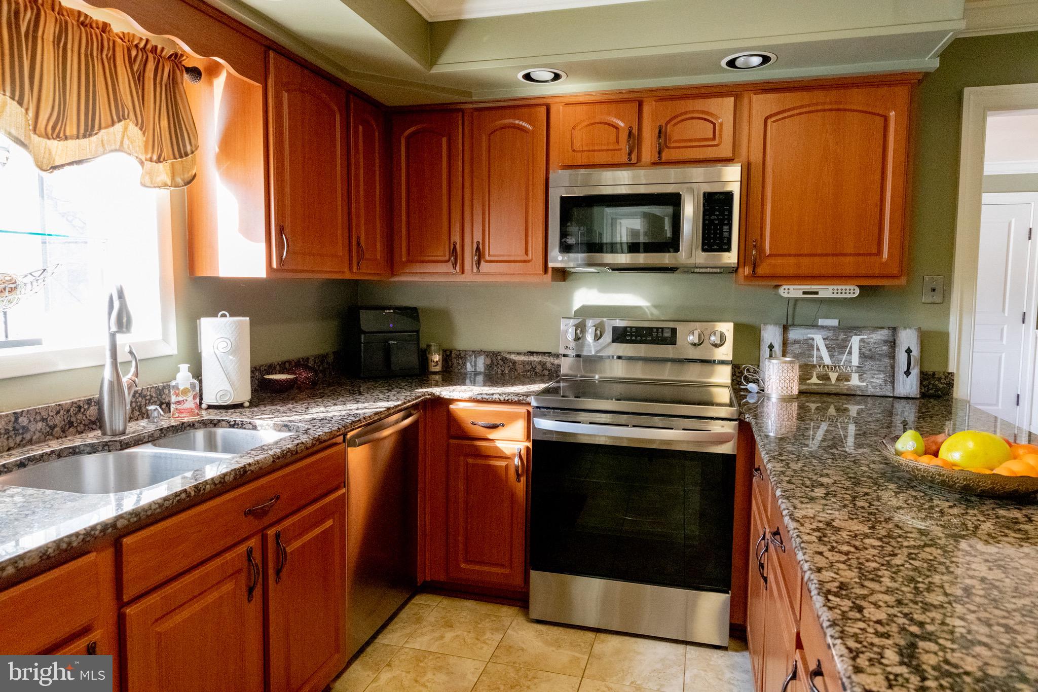 103 Locust Knoll Road Downingtown, PA 19335 - Photo 5 of 23 Gallery Image 5