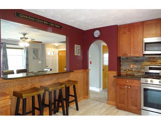 7 Violet Road Peabody, MA 01960 - Photo 8 of 30 Gallery Image 8