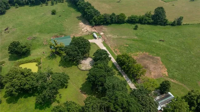 $899,000 | 29721 South Hess Road, Harrisonville, MO 64701