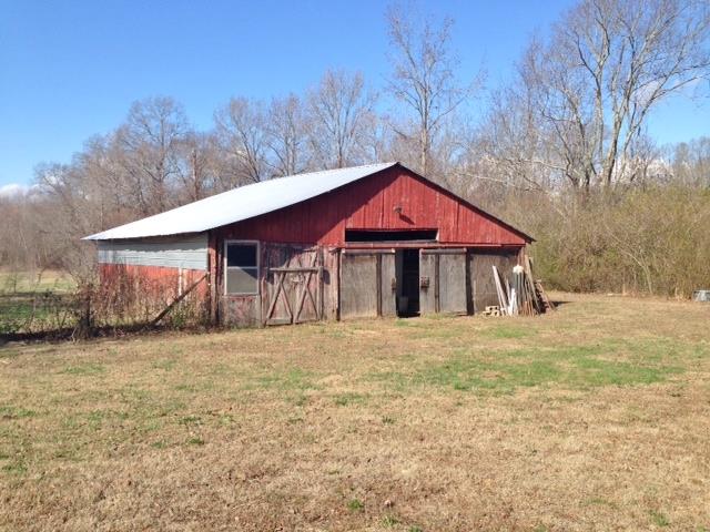 109 Ryans Path Morrison, TN 37357 - Photo 2 of 29 a front view of a house with a yard